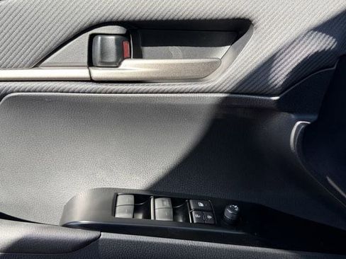 New 2026 Toyota Camry SE image 21