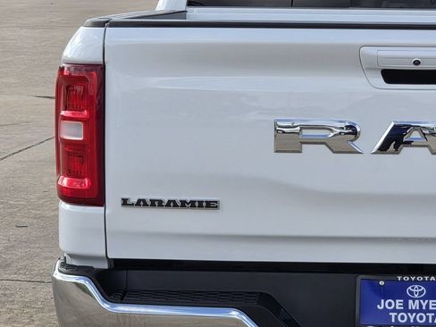 Used 2026 RAM 1500 Laramie AWD/4WD image 10
