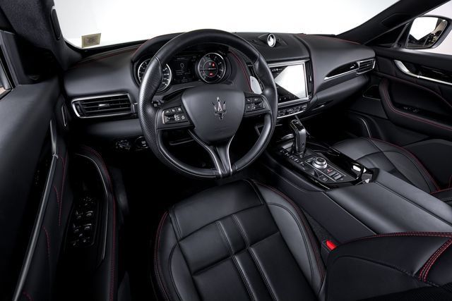 Used 2024 Maserati Levante GT Ultima AWD/4WD image 27