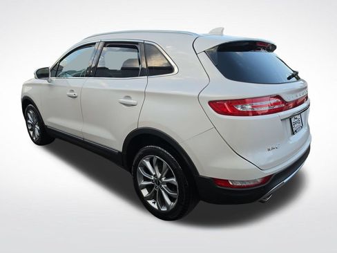 Used 2019 Lincoln MKC Select w/ Select Plus Package AWD/4WD image 3