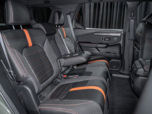 Used 2026 Honda Passport TrailSport image 13