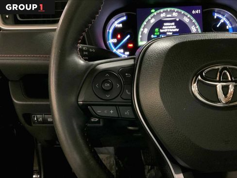 Used 2021 Toyota RAV4 SE AWD/4WD image 24