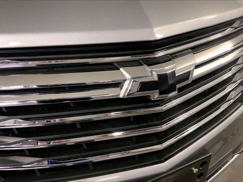 Used 2023 Chevrolet Equinox LT AWD/4WD image 28