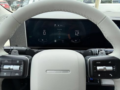 New 2026 Hyundai Santa Fe SE FWD image 17