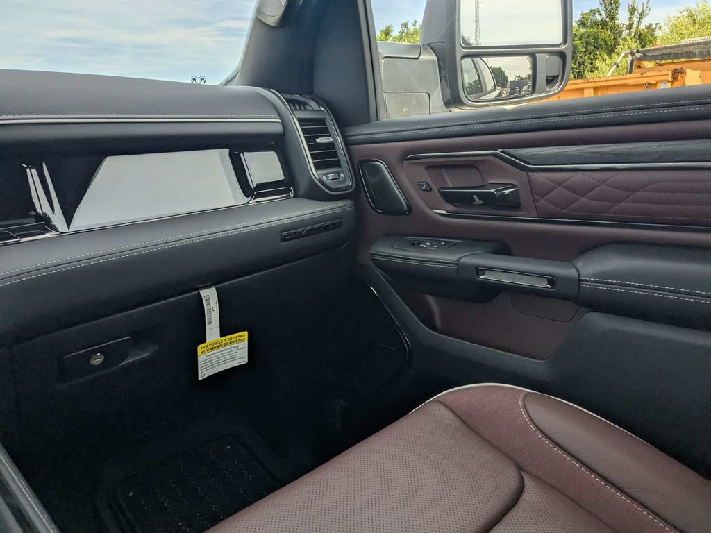 New 2026 RAM 1500 Limited AWD/4WD image 17
