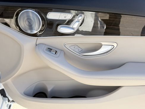 Used 2021 Mercedes-Benz C 300 Sedan image 22