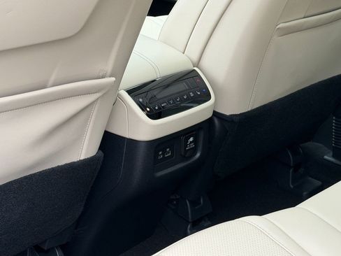 Used 2023 INFINITI QX60 Sensory w/ Vision Package image 26