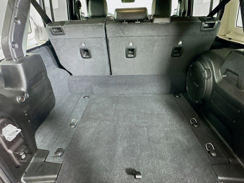 Used 2023 Jeep Wrangler Sahara image 27