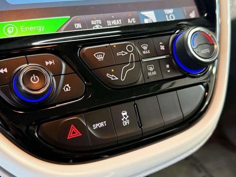 Used 2021 Chevrolet Bolt LT image 18