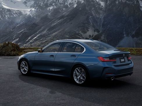New 2026 BMW 330i Sedan w/ Premium Package image 2