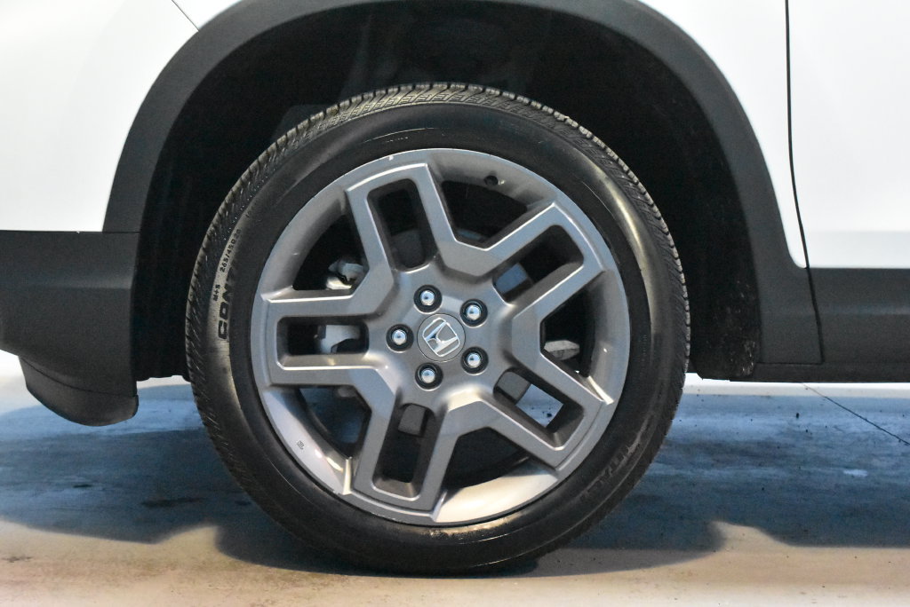 Used 2023 Honda Passport EX-L image 30