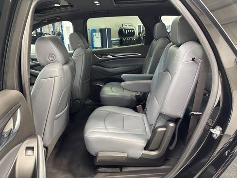 Used 2023 Buick Enclave Essence w/ Experience Buick Package AWD/4WD image 37