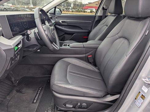 Certified 2025 Hyundai Sonata Limited image 18