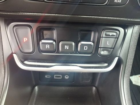 Used 2021 GMC Terrain SLT AWD/4WD image 19