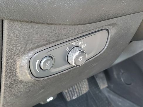 Used 2024 Chevrolet Equinox LT w/ LPO, Floor Liner Package image 33