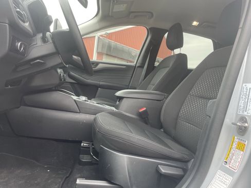 Used 2025 Ford Escape Active image 12