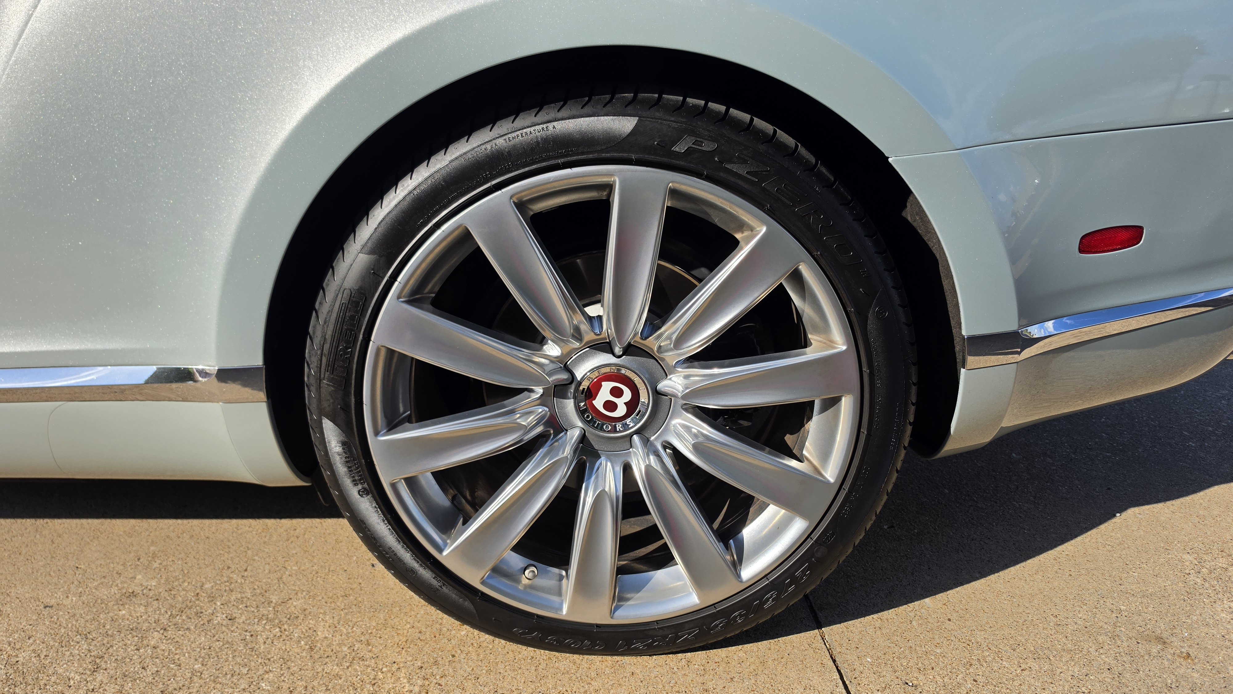 Used 2015 Bentley Continental GT AWD/4WD image 14