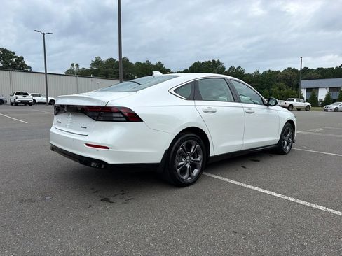 Used 2024 Honda Accord EX-L image 5