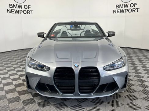 Used 2022 BMW M4 xDrive Competition w/ M Carbon Exterior Package AWD/4WD image 4