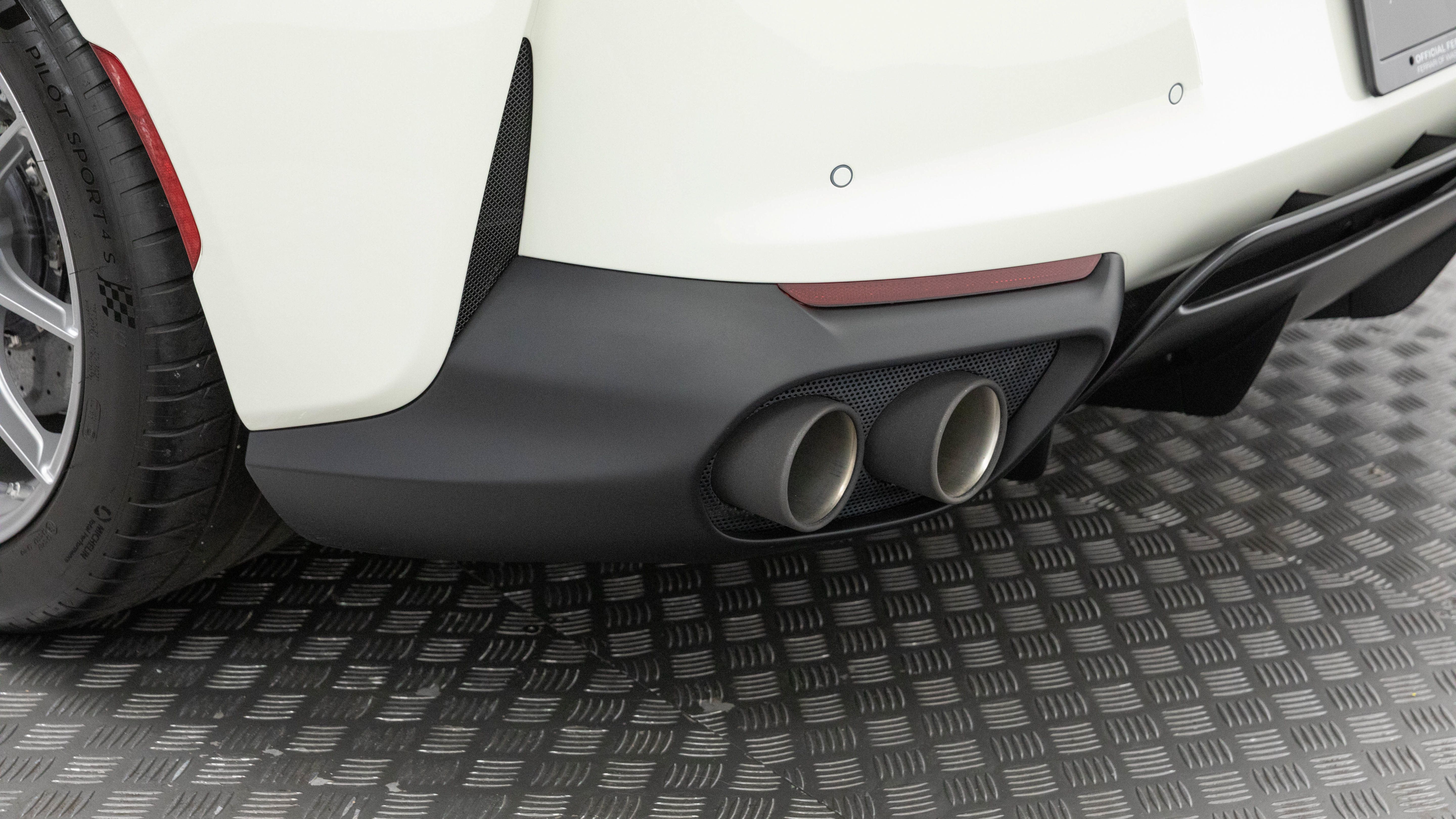 Certified 2023 Ferrari 812 GTS RWD image 57
