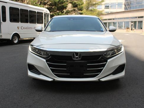 Used 2021 Honda Accord LX image 3