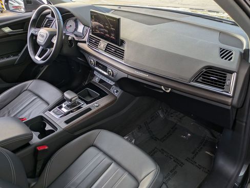Used 2023 Audi Q5 2.0T Premium w/ Convenience Package AWD/4WD image 21
