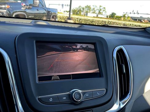 Certified 2023 Chevrolet Equinox LS image 20