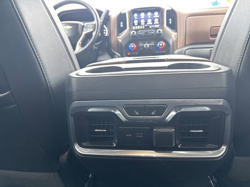 Used 2019 Chevrolet Silverado 1500 High Country w/ Technology Package image 21