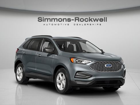Used 2024 Ford Edge SE w/ Black Appearance Package AWD/4WD image 9