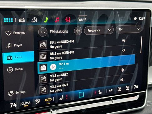 New 2026 Volkswagen Tiguan SE image 17