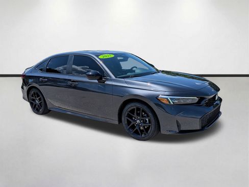 Used 2025 Honda Civic Sport image 1