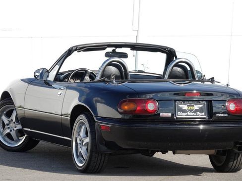 Used 1996 MAZDA MX-5 Miata RWD image 28