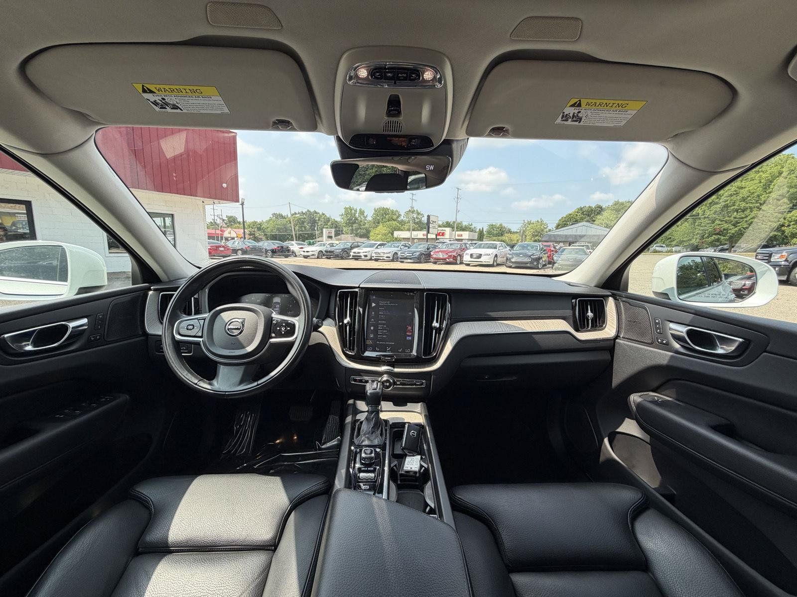 Used 2020 Volvo XC60 T5 Inscription w/ Protection Package Premier AWD/4WD image 25
