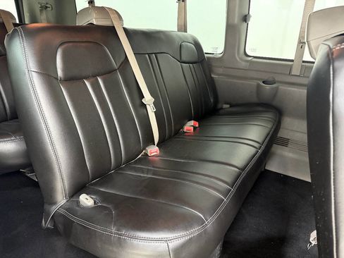 Used 2016 Chevrolet Express 3500 LT w/ LT Preferred Equipment Group image 32