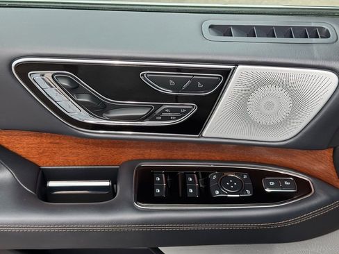 Used 2023 Lincoln Navigator Black Label image 26