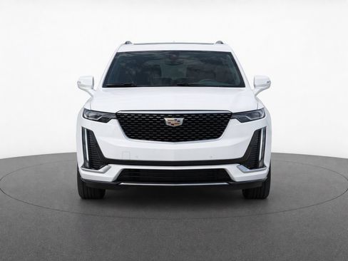 Certified 2023 Cadillac XT6 Premium Luxury w/ Technology Package FWD image 5