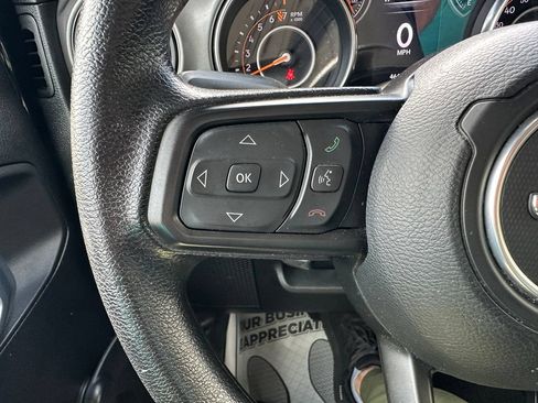 Certified 2022 Jeep Wrangler Unlimited Sport AWD/4WD image 3