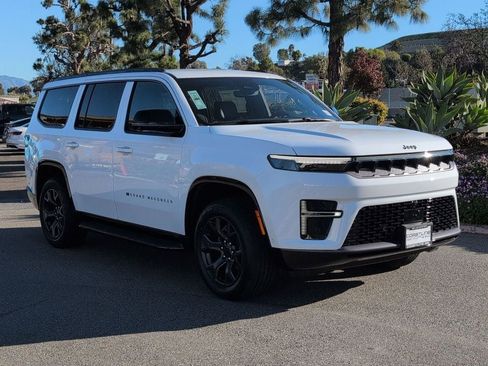 New 2026 Jeep Grand Wagoneer Limited image 3