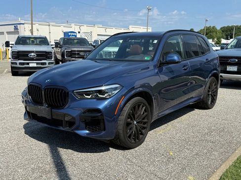 Used 2022 BMW X5 xDrive40i w/ M Sport Package AWD/4WD image 10