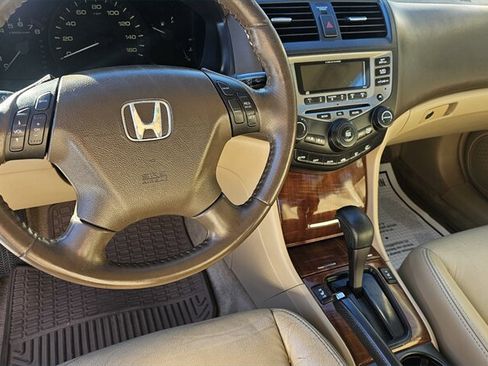 Used 2006 Honda Accord EX image 6