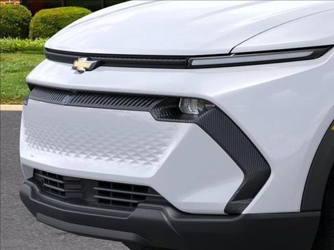 New 2026 Chevrolet Equinox EV LT FWD image 13