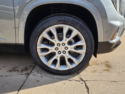 New 2026 GMC Acadia Denali w/ Super Cruise Package image 58