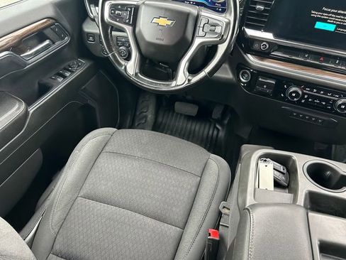 Used 2024 Chevrolet Silverado 2500 LT w/ Convenience Package AWD/4WD image 14