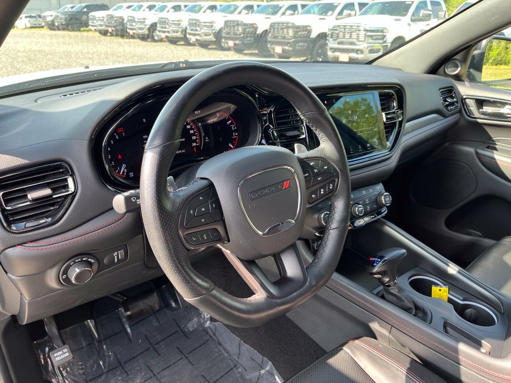 Used 2024 Dodge Durango GT RWD image 15