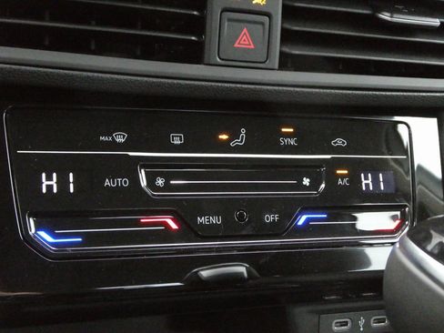 New 2025 Volkswagen Jetta S image 17