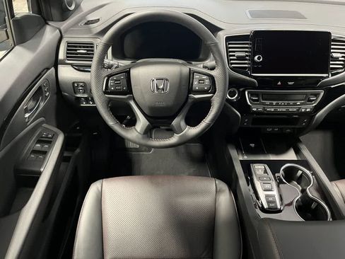 New 2025 Honda Ridgeline Black Edition image 16
