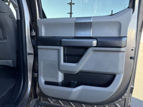 Used 2019 Ford F150 XLT w/ Equipment Group 302A Luxury image 41