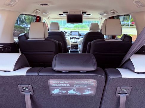 Used 2026 Honda Odyssey Elite image 15