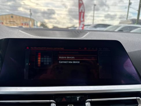 Used 2022 BMW 430i xDrive Coupe w/ Convenience Package image 32