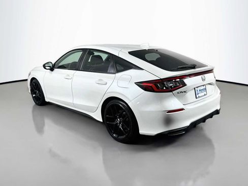 Used 2024 Honda Civic Sport image 5